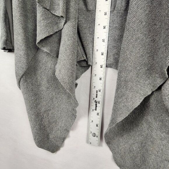 Maurices Womens Cardigan Sweater Size M Long Shawl Gray Asymmetric Long Sleeve - Picture 7 of 7